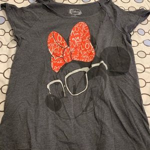 Minnie Mouse Open Shoulder Shirt 💚